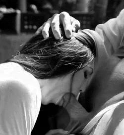 Beauty sucking dick
